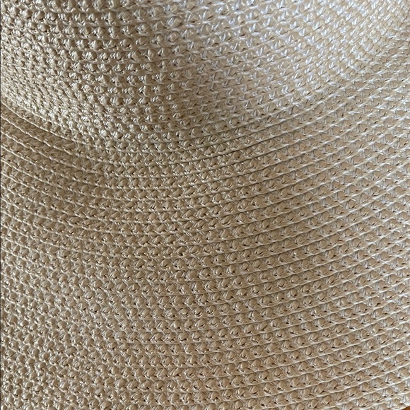 Eric Javits Hampton Cream Wide-Brim Hat SPF 50 - Picture 6 of 8